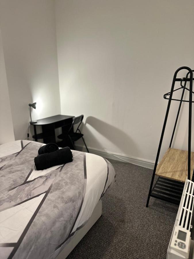 Tiye Estates Short Stay Stoke-on-Trent Екстер'єр фото